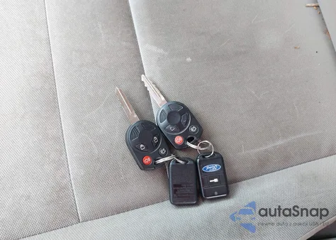 2011 Ford Escape Xlt из США, поврежденный, VIN 1FMCU9D76BKA78265